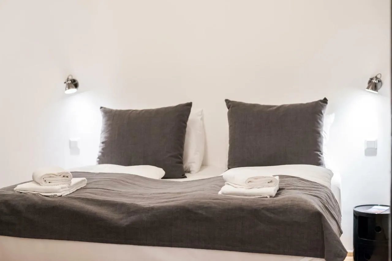 Mint@Naschmarkt Premium Apartments Vienna 2*,  Austria