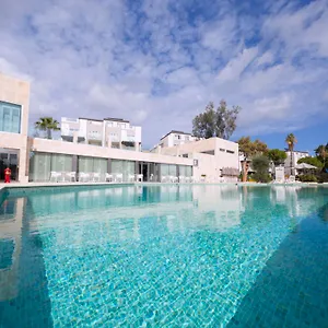 https://sundown-court-leisure-resort-san-gwann.qawrahotelsmalta.org