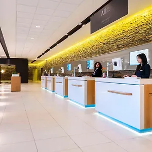 **** Szálloda Novotel Hollandia