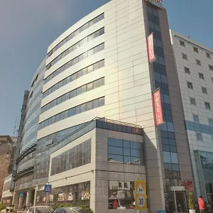 Hello Gara De Nord 2* Bukareszt
