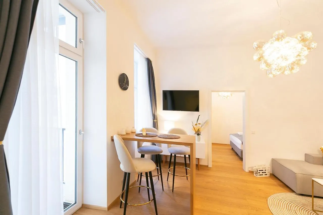 Mint@Naschmarkt Premium Apartments Bécs Apartmanhotel