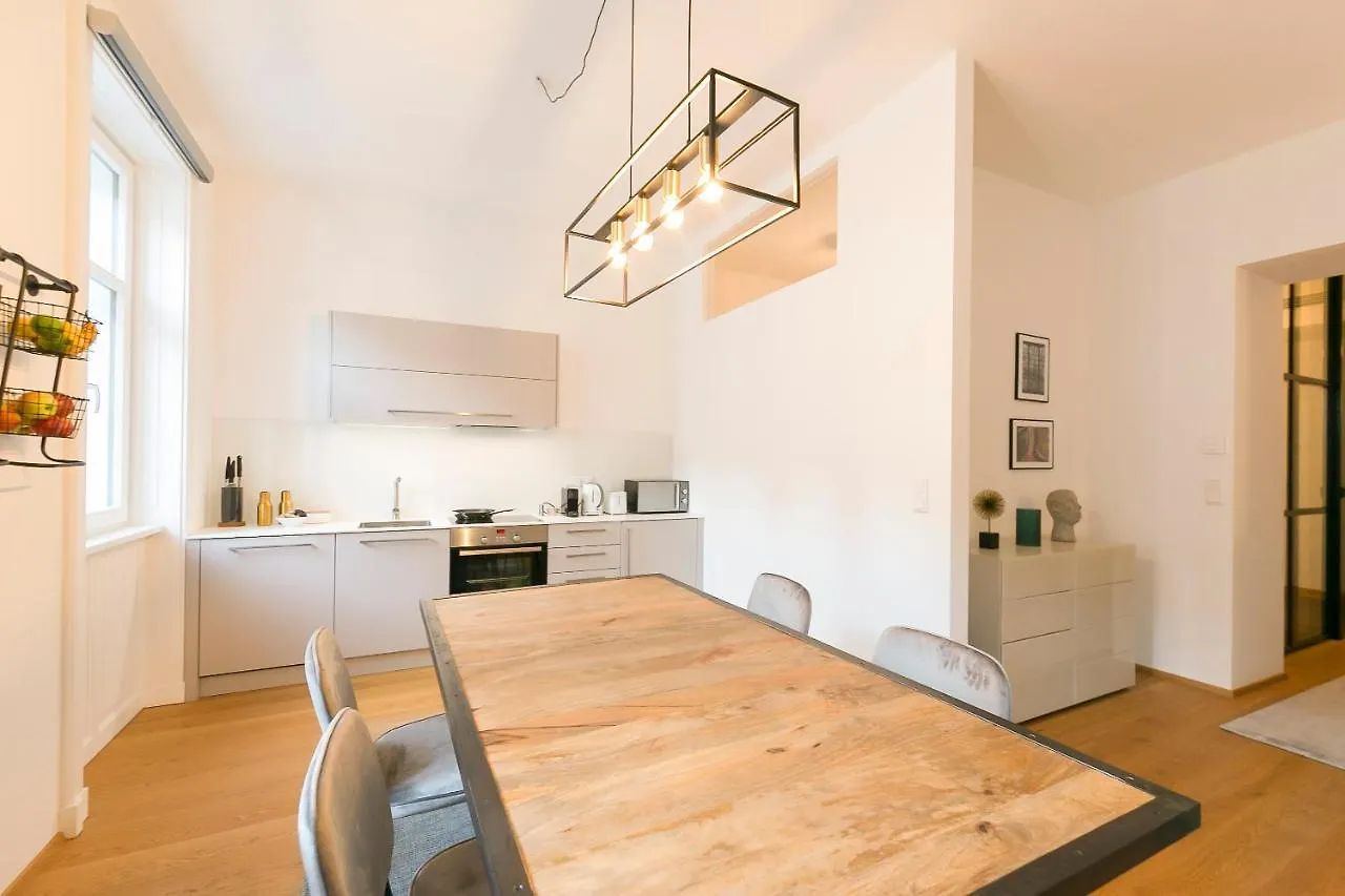 Mint@Naschmarkt Premium Apartments Bécs 2*,